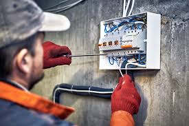 Looking For an Electrician in Caulfield East?